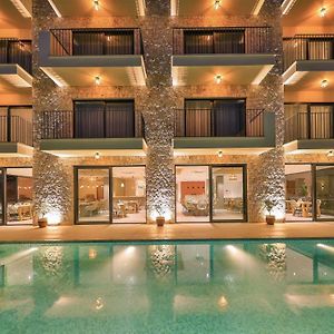 Carruba Boutique Hotel